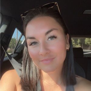 Meet your Posher, Jayc